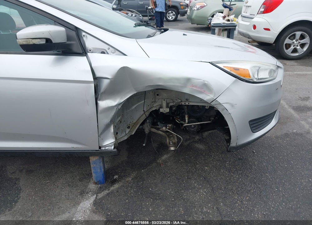 2017 FORD FOCUS SE VIN: 1FADP3K27HL278195
