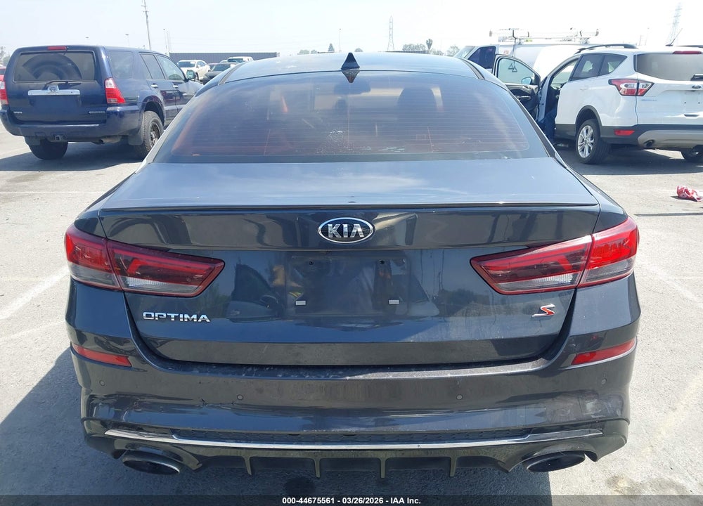 2019 KIA OPTIMA S VIN: 5XXGT4L32KG313202