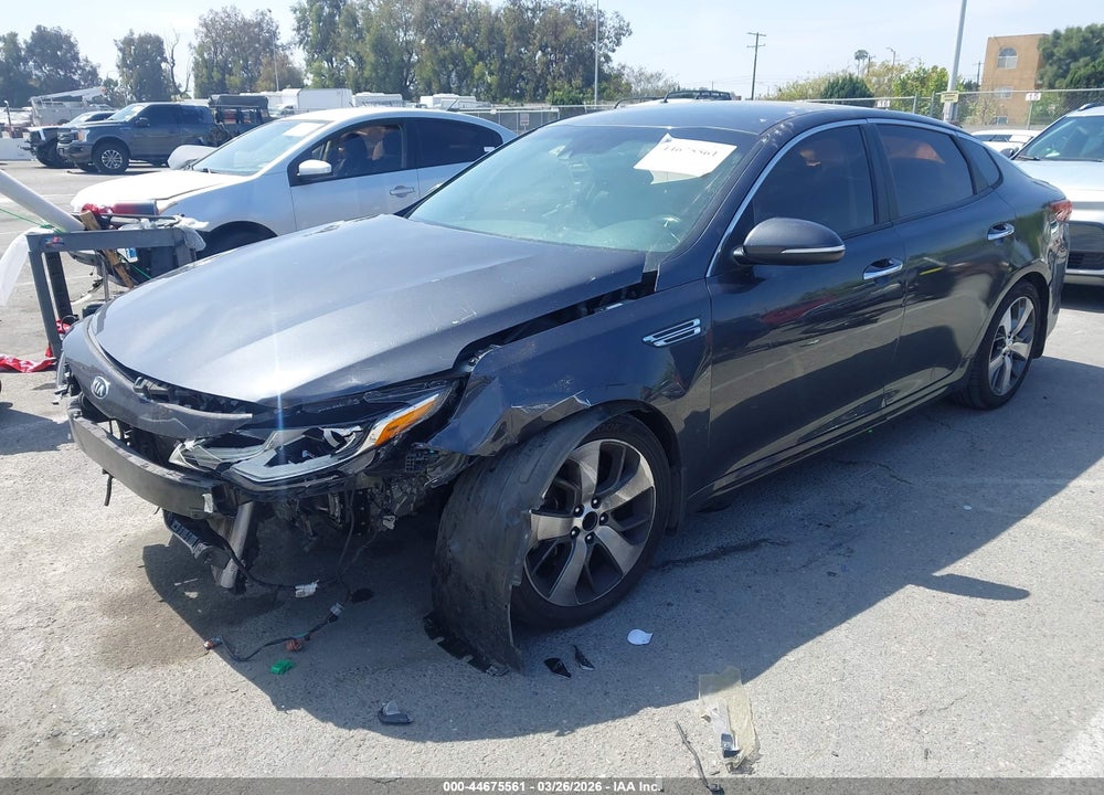 2019 KIA OPTIMA S VIN: 5XXGT4L32KG313202