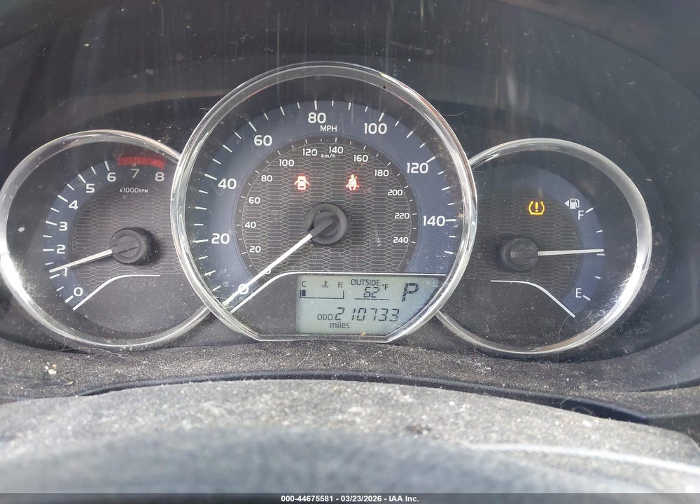 2014 TOYOTA COROLLA LE VIN: 5YFBURHEXEP053710