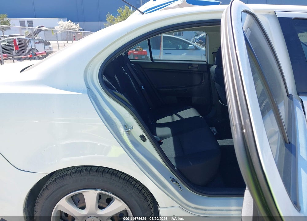2013 MITSUBISHI LANCER ES VIN: JA32U2FU2DU002221