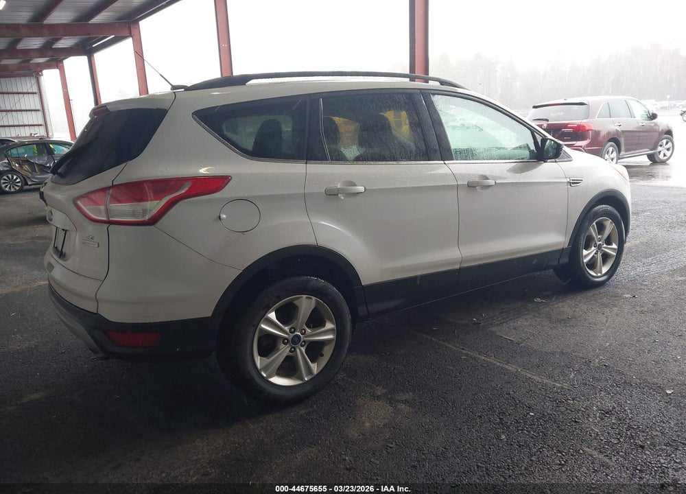 2015 FORD ESCAPE SE VIN: 1FMCU0GXXFUC89695