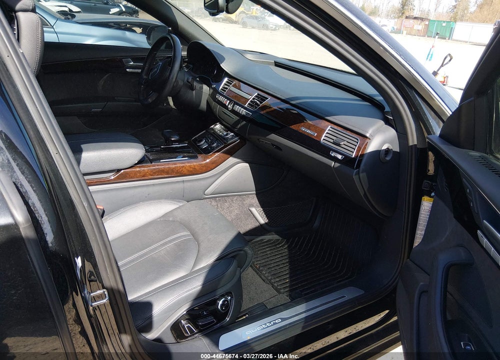 2017 AUDI A8 L 3.0T VIN: WAU44AFD4HN005672