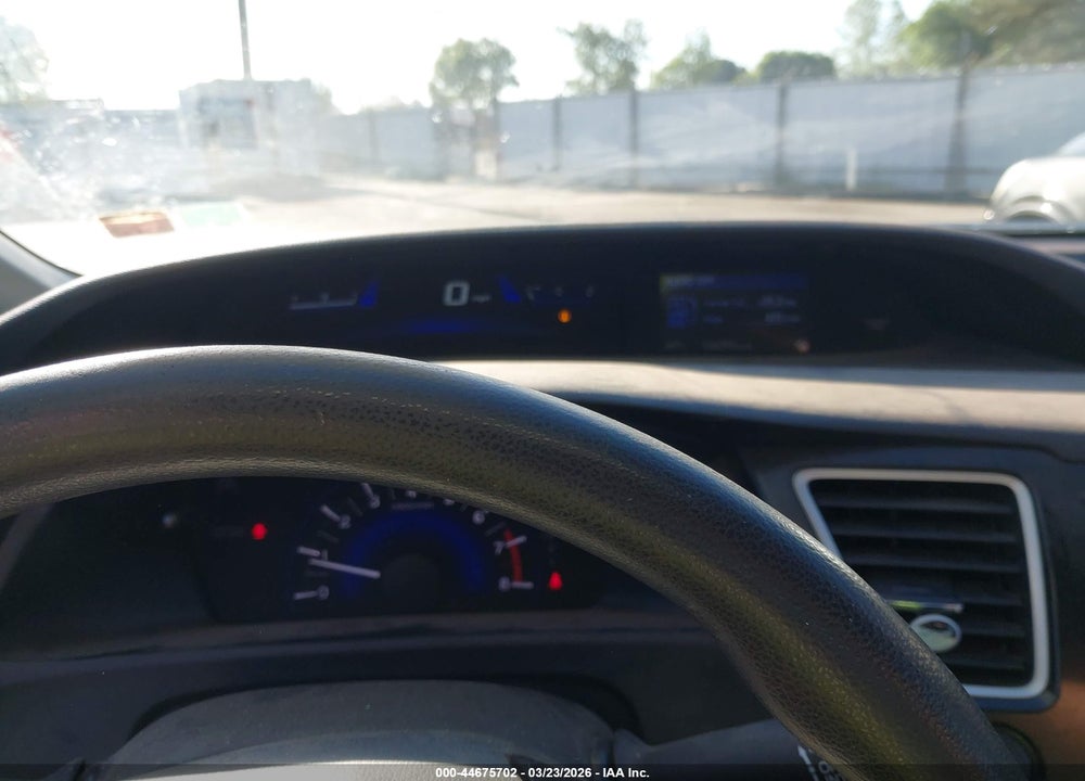 2013 HONDA CIVIC LX VIN: 19XFB2F52DE057316