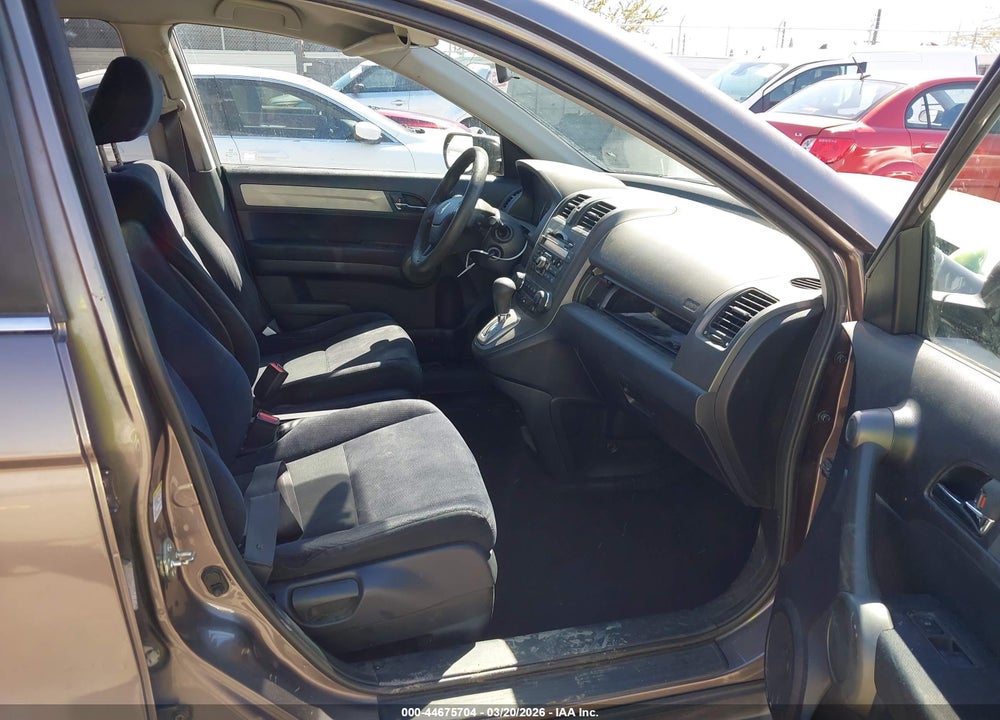 2011 HONDA CR-V SE VIN: 5J6RE3H44BL004985