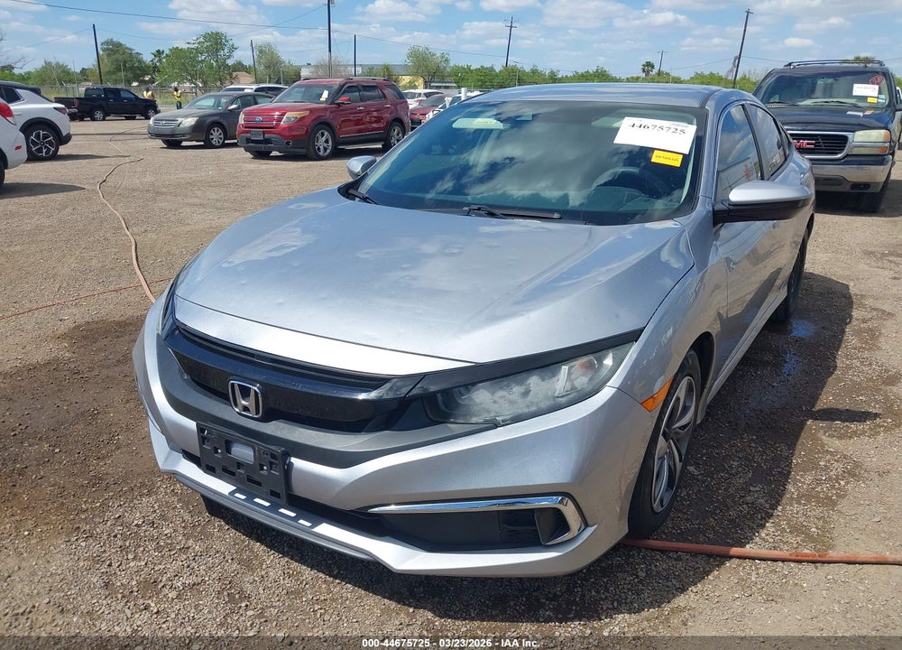 2019 HONDA CIVIC LX VIN: 19XFC2F6XKE035776