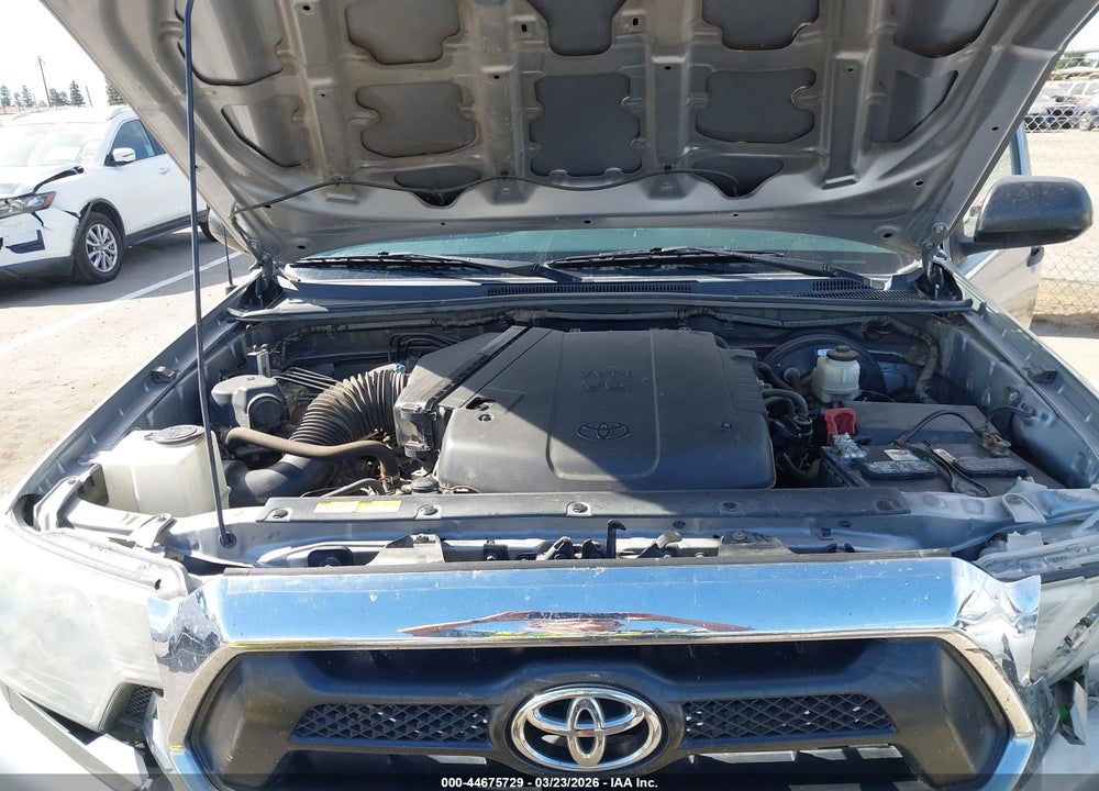 2015 TOYOTA TACOMA PRERUNNER V6 VIN: 3TMJU4GN8FM187270