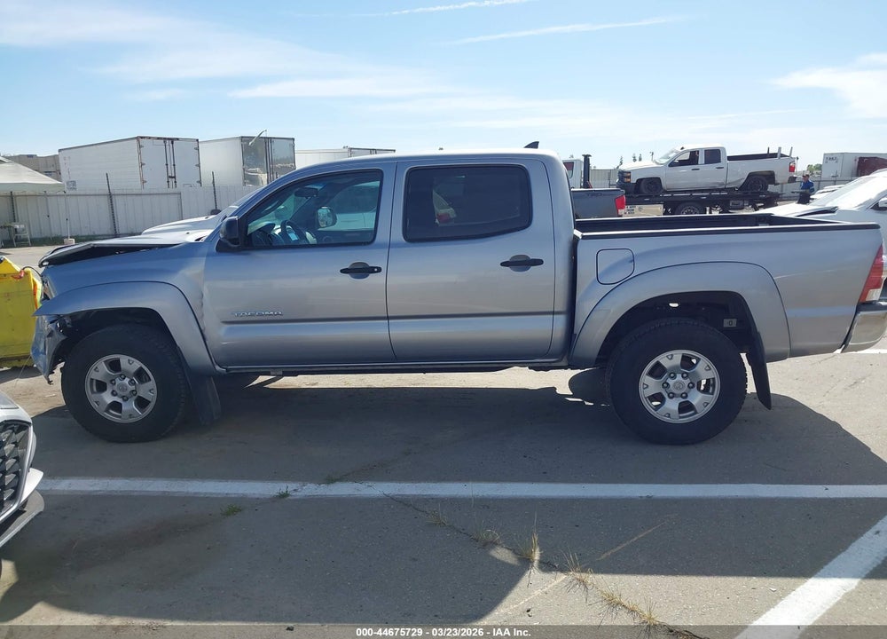 2015 TOYOTA TACOMA PRERUNNER V6 VIN: 3TMJU4GN8FM187270