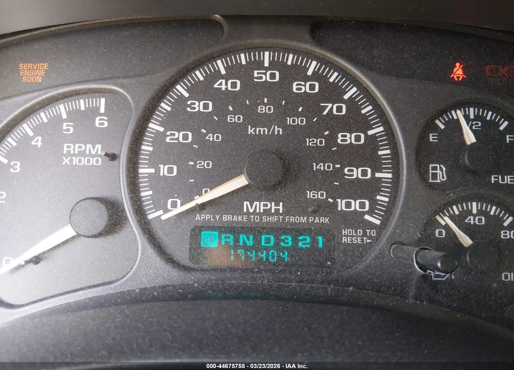 2002 CHEVROLET SILVERADO 1500 LT VIN: 1GCEK19T12Z240224