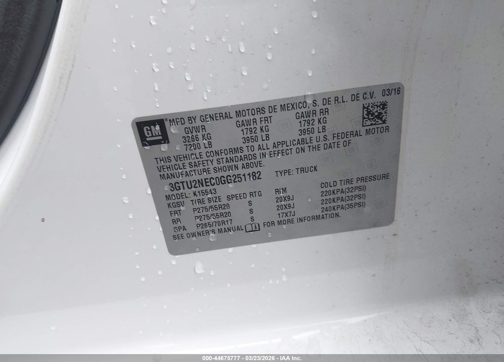 2016 GMC SIERRA 1500 SLT VIN: 3GTU2NEC0GG251182