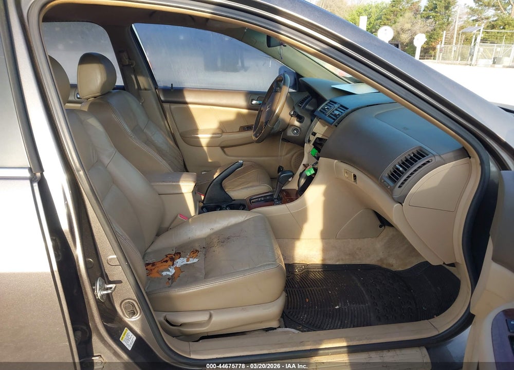 2007 HONDA ACCORD 2.4 EX VIN: 1HGCM56867A071544
