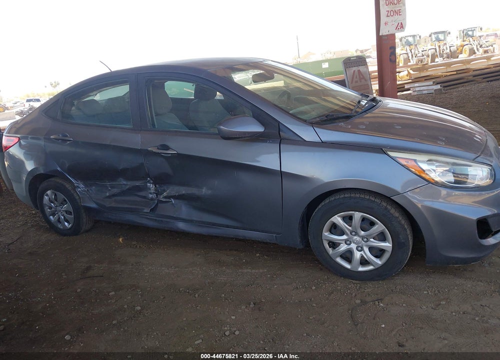 2017 HYUNDAI ACCENT SE VIN: KMHCT4AE4HU220702