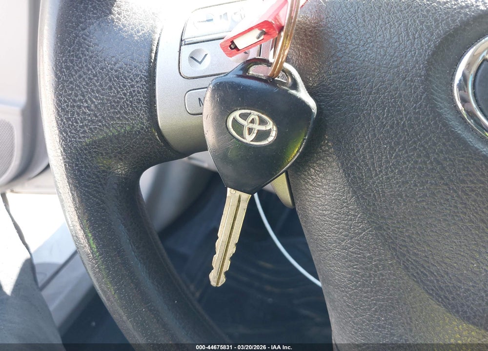 2012 TOYOTA COROLLA LE VIN: 5YFBU4EE4CP042805
