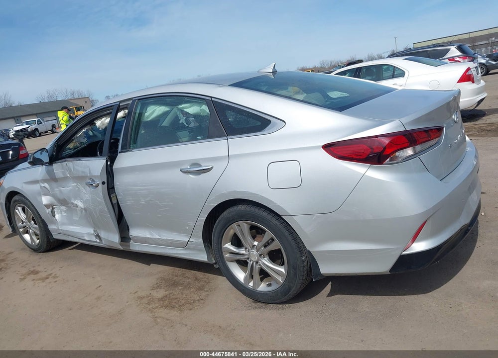 2018 HYUNDAI SONATA SEL+ VIN: 5NPE34AF6JH722889