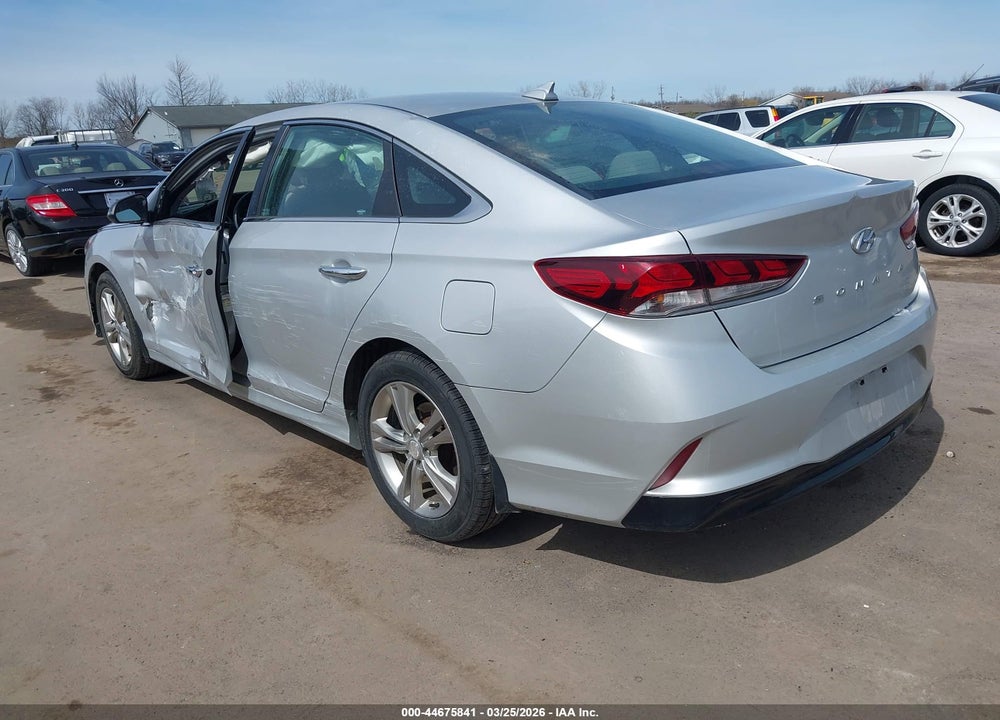 2018 HYUNDAI SONATA SEL+ VIN: 5NPE34AF6JH722889