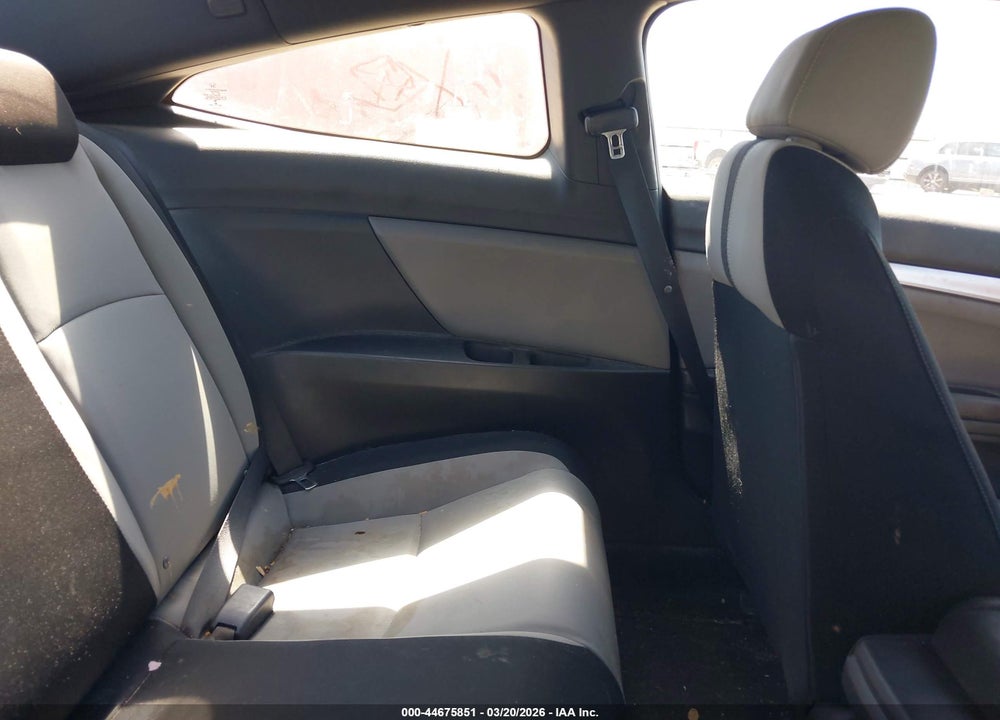 2017 HONDA CIVIC LX VIN: 2HGFC4B55HH305293