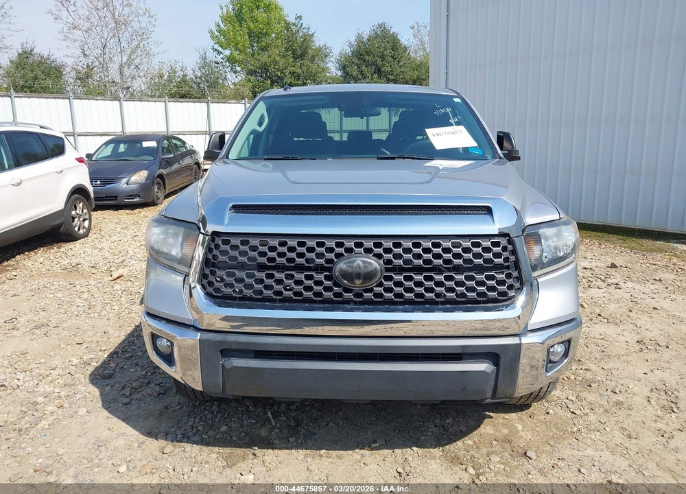2018 TOYOTA TUNDRA SR5 5.7L V8 VIN: 5TFEY5F18JX229997