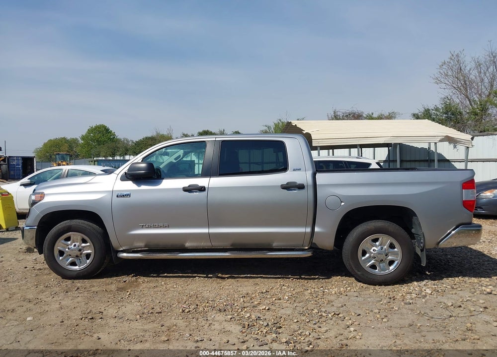 2018 TOYOTA TUNDRA SR5 5.7L V8 VIN: 5TFEY5F18JX229997
