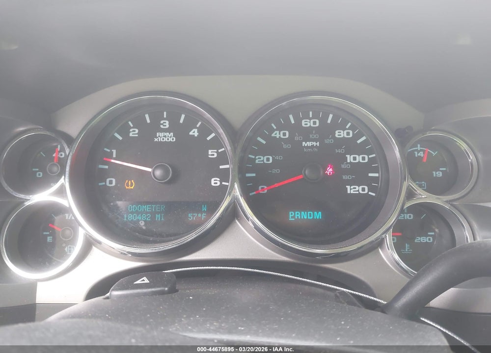 2011 CHEVROLET SILVERADO 1500 LT VIN: 1GCRKSE30BZ372310