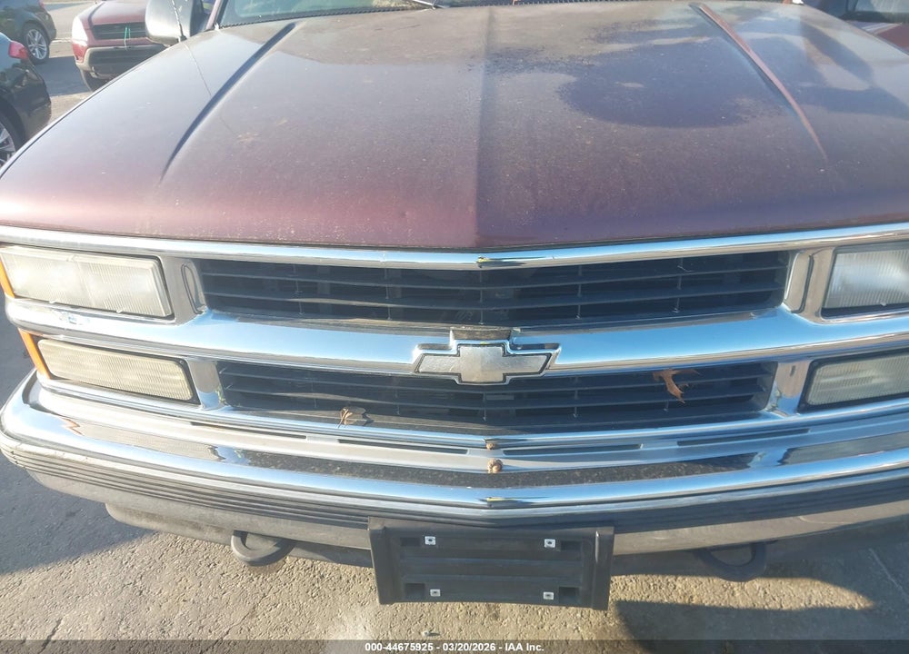 1997 CHEVROLET TAHOE LS VIN: 1GNEK13R2VJ423414