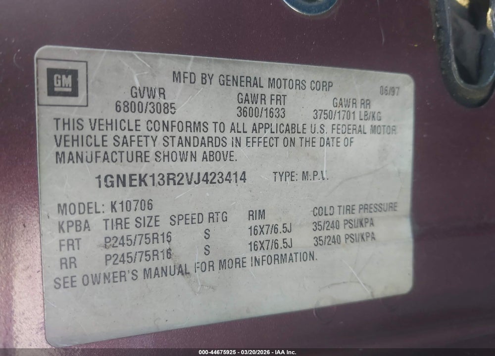 1997 CHEVROLET TAHOE LS VIN: 1GNEK13R2VJ423414