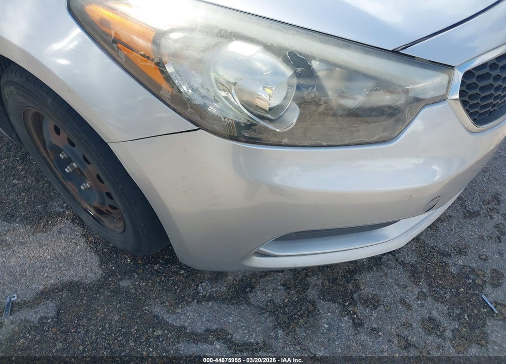 2015 KIA FORTE LX VIN: KNAFK4A6XF5310499