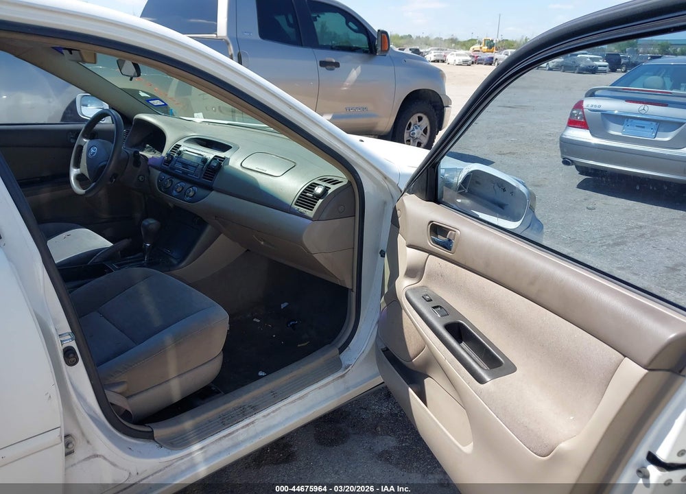 2006 TOYOTA CAMRY LE VIN: 4T1BE32K26U675162