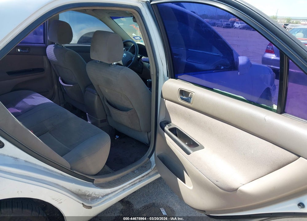 2006 TOYOTA CAMRY LE VIN: 4T1BE32K26U675162