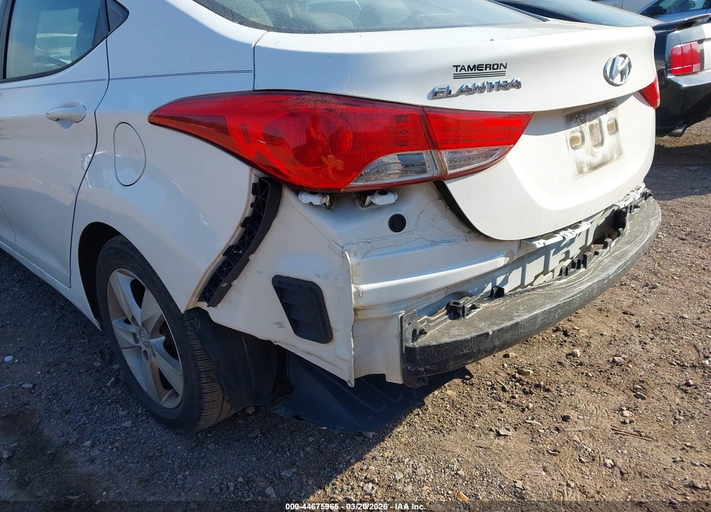 2013 HYUNDAI ELANTRA GLS VIN: 5NPDH4AE6DH431334