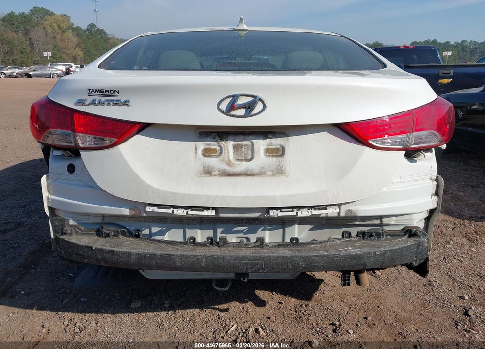 2013 HYUNDAI ELANTRA GLS VIN: 5NPDH4AE6DH431334