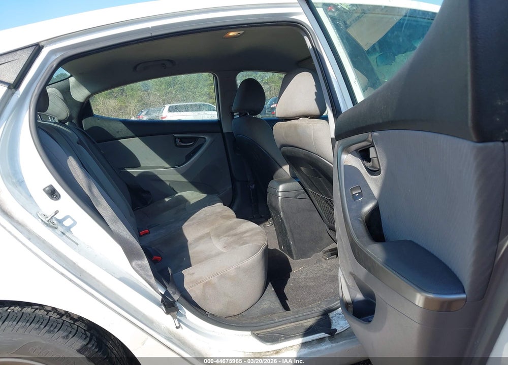 2013 HYUNDAI ELANTRA GLS VIN: 5NPDH4AE6DH431334