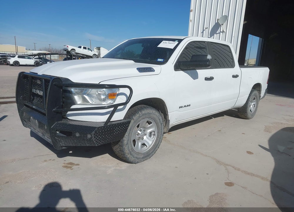 2022 RAM 1500 TRADESMAN  4X4 6'4 BOX VIN: 1C6SRFNT0NN443108