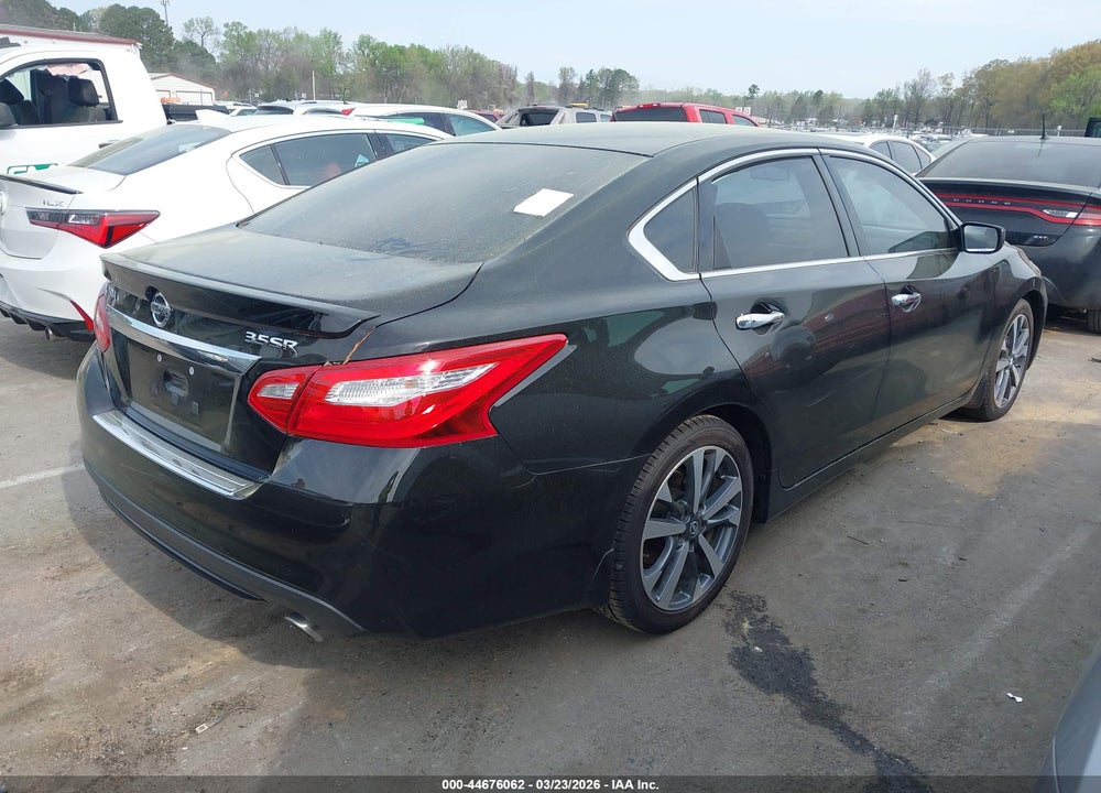 2016 NISSAN ALTIMA 3.5 SR VIN: 1N4BL3AP7GC155530