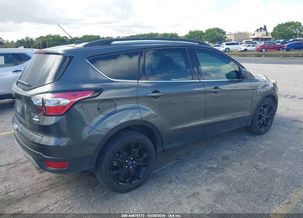 2017 FORD ESCAPE SE VIN: 1FMCU0G9XHUF06747