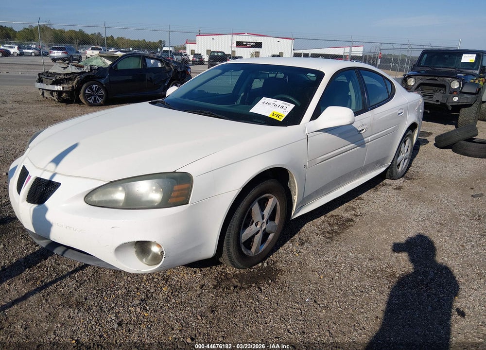 2007 PONTIAC GRAND PRIX VIN: 2G2WP552671116240