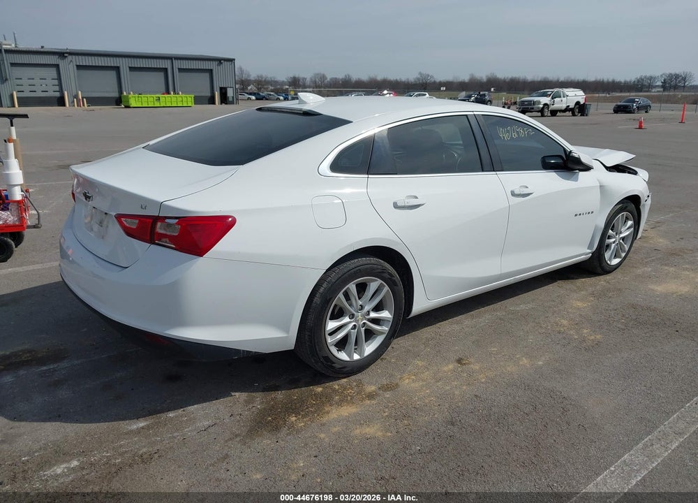 2018 CHEVROLET MALIBU LT VIN: 1G1ZD5ST9JF209910