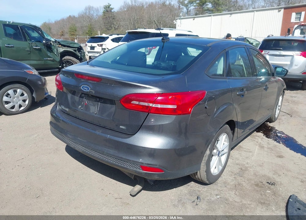 2017 FORD FOCUS SE VIN: 1FADP3F29HL291721