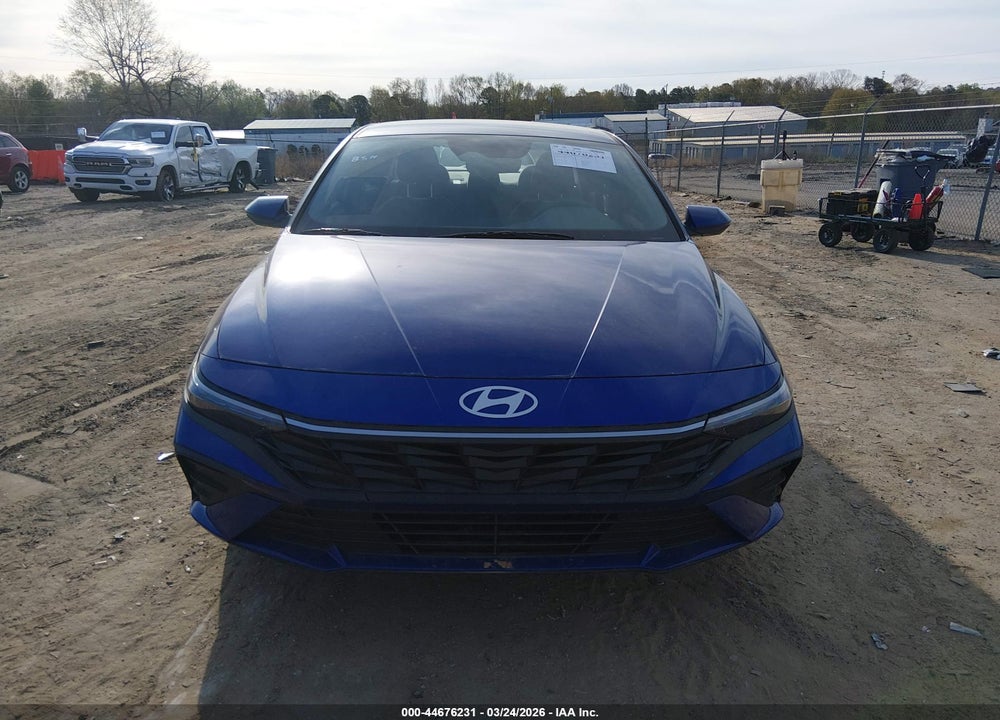 2024 HYUNDAI ELANTRA SEL VIN: KMHLM4DG1RU744515