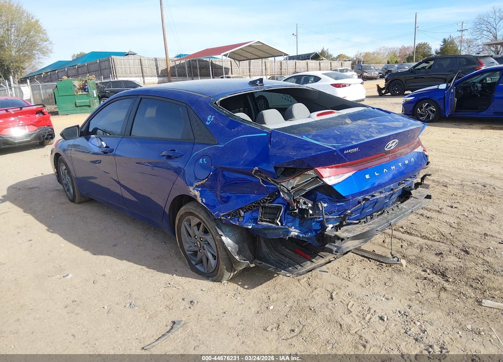 2024 HYUNDAI ELANTRA SEL VIN: KMHLM4DG1RU744515