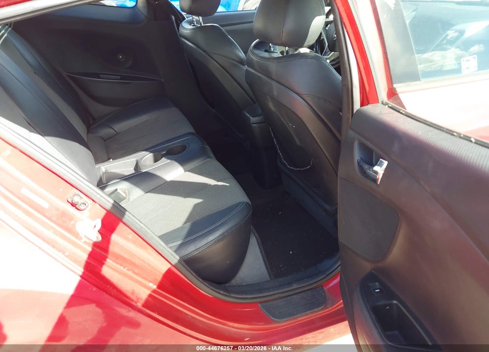 2016 HYUNDAI VELOSTER VIN: KMHTC6AD5GU258991
