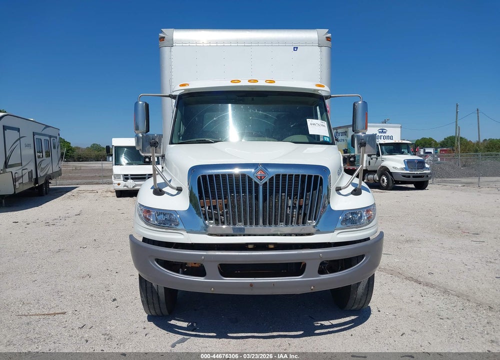 2011 INTERNATIONAL 4000 4400 VIN: 1HTMSAAR4BH287638