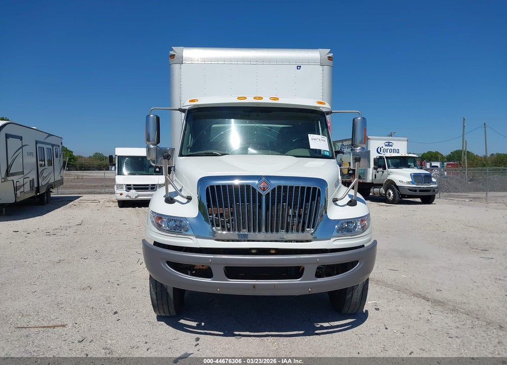 2011 INTERNATIONAL 4000 4400 VIN: 1HTMSAAR4BH287638