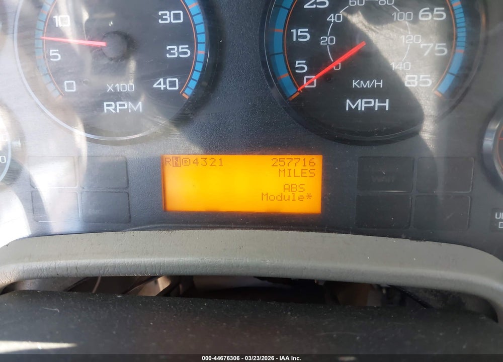 2011 INTERNATIONAL 4000 4400 VIN: 1HTMSAAR4BH287638