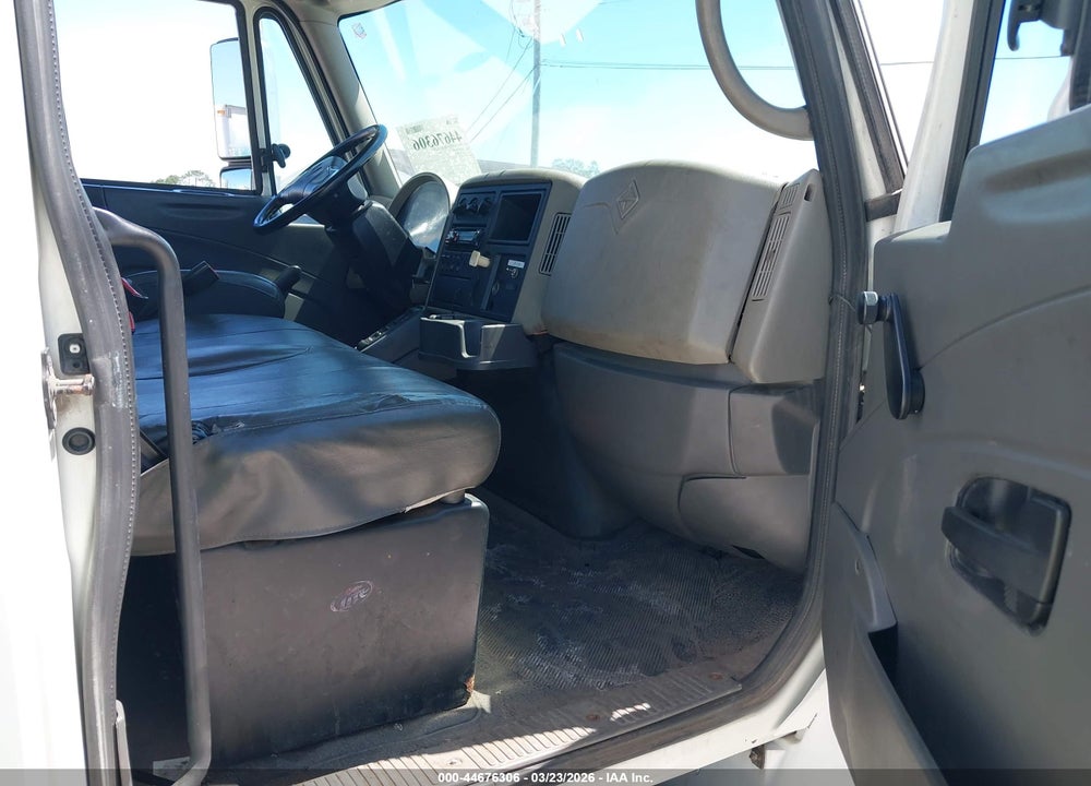 2011 INTERNATIONAL 4000 4400 VIN: 1HTMSAAR4BH287638