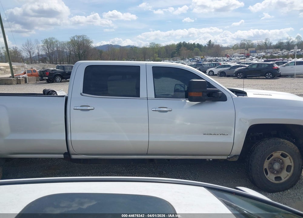 2018 CHEVROLET SILVERADO 2500HD WT VIN: 1GC1KUEY9JF103274