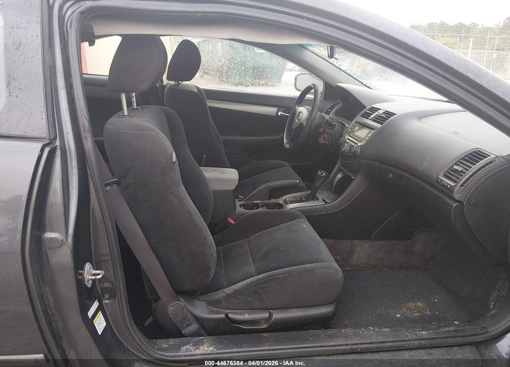 2005 HONDA ACCORD 2.4 EX VIN: 1HGCM72795A008282