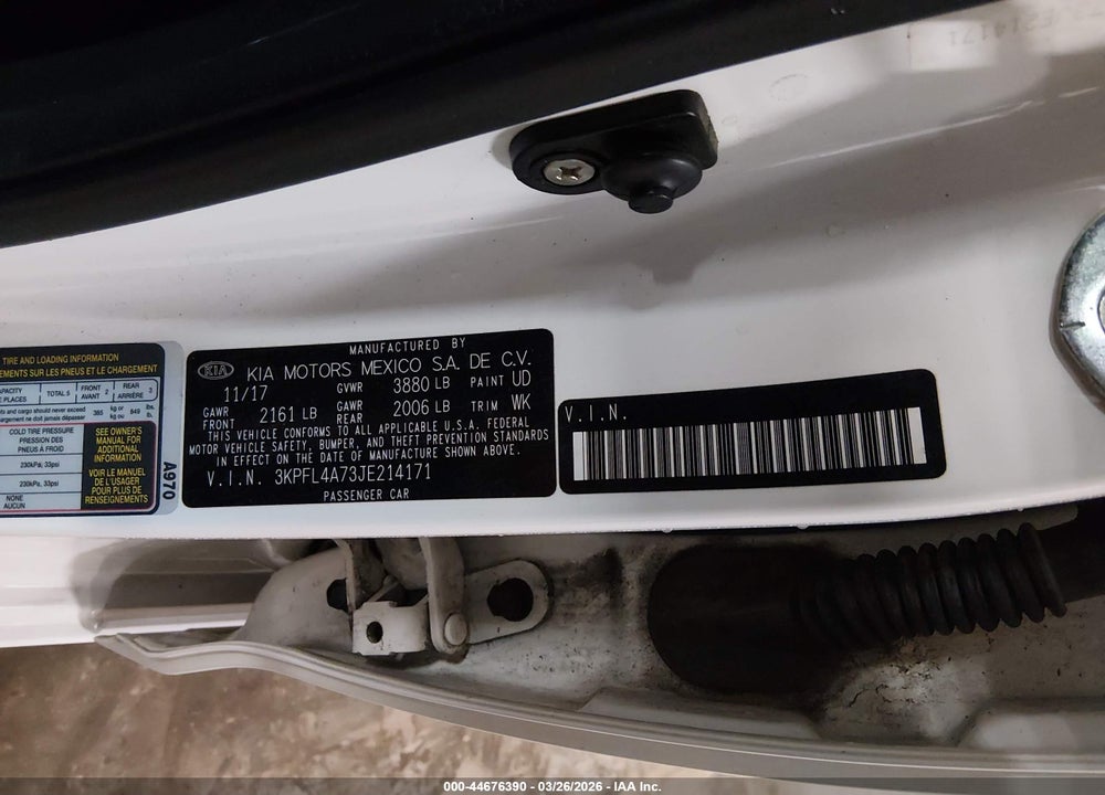2018 KIA FORTE S VIN: 3KPFL4A73JE214171