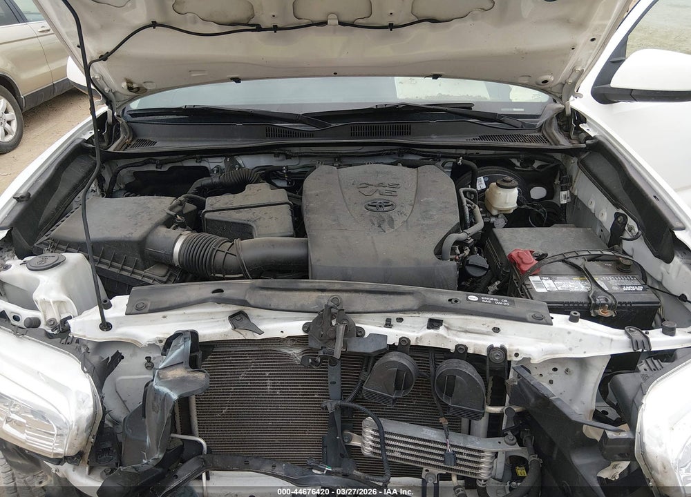 2019 TOYOTA TACOMA SR V6 VIN: 3TMCZ5AN4KM272383