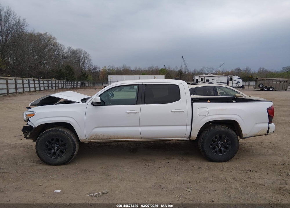 2019 TOYOTA TACOMA SR V6 VIN: 3TMCZ5AN4KM272383