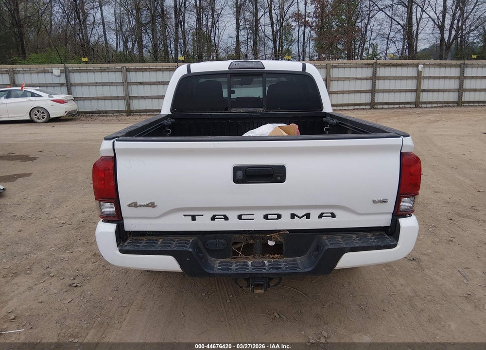 2019 TOYOTA TACOMA SR V6 VIN: 3TMCZ5AN4KM272383